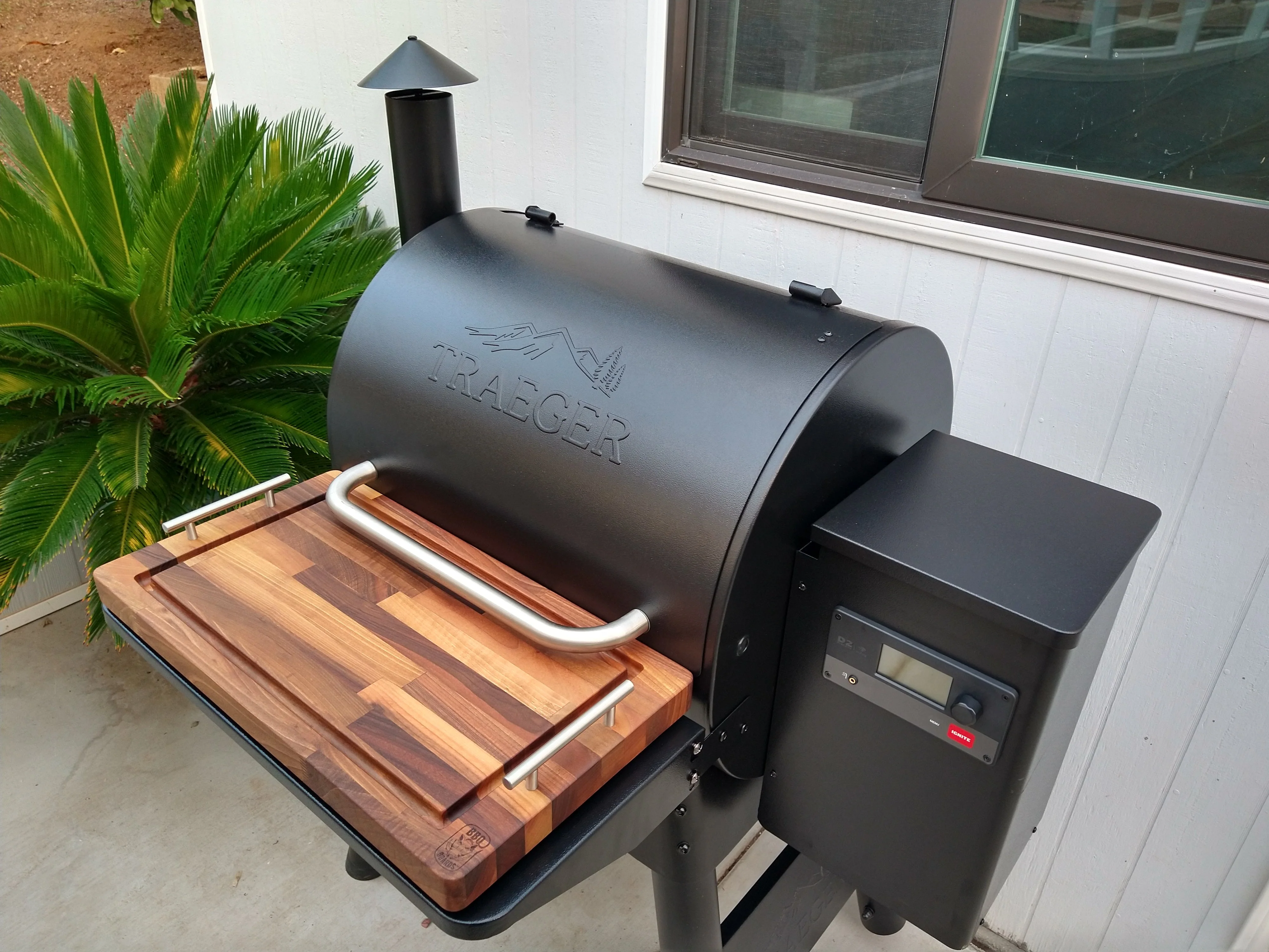 BBQ Boards®, Traeger Pro 575 Front Board - Image 7
